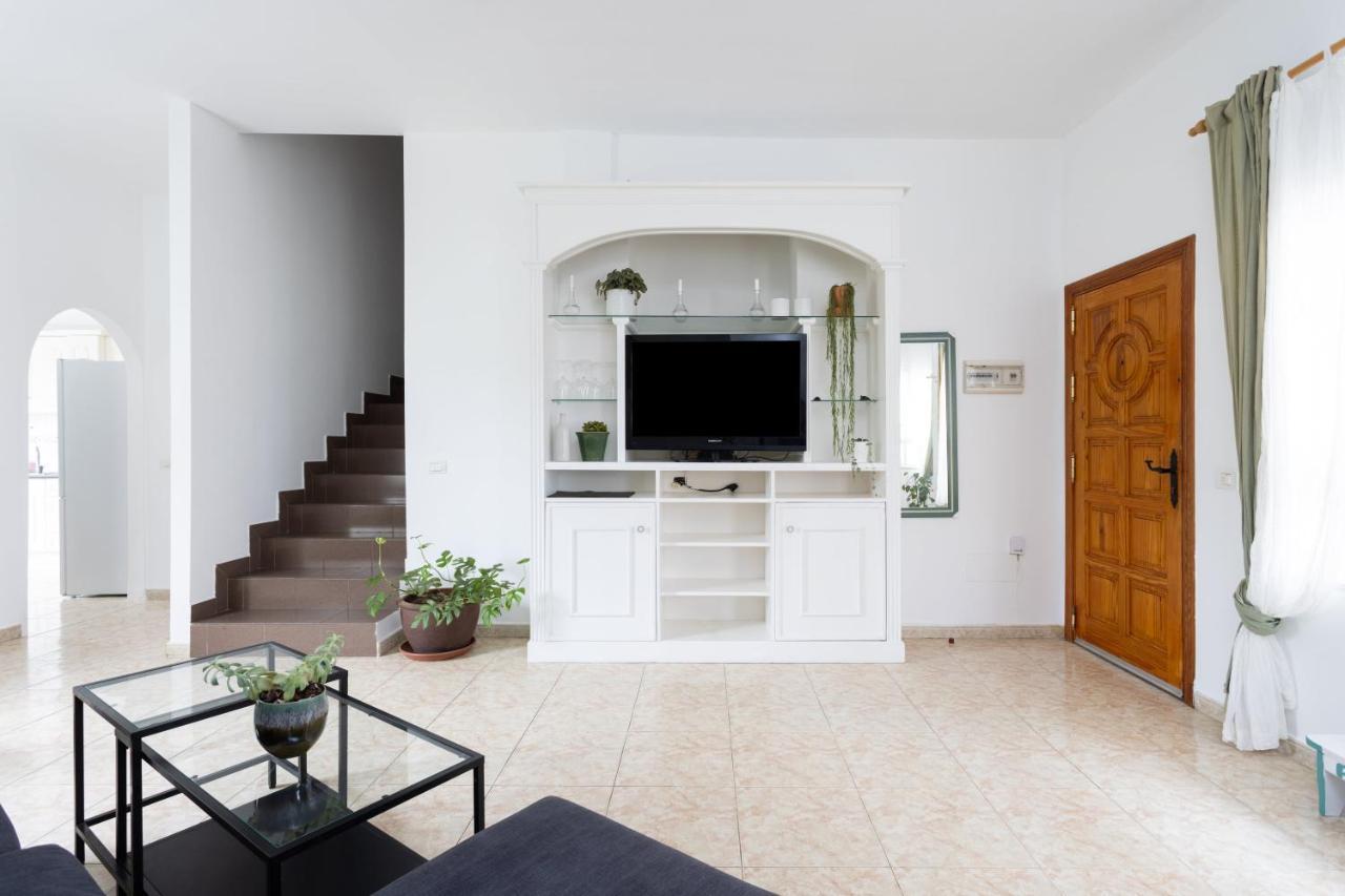 136 Alcala Holiday Home By Sunkeyrents Buitenkant foto